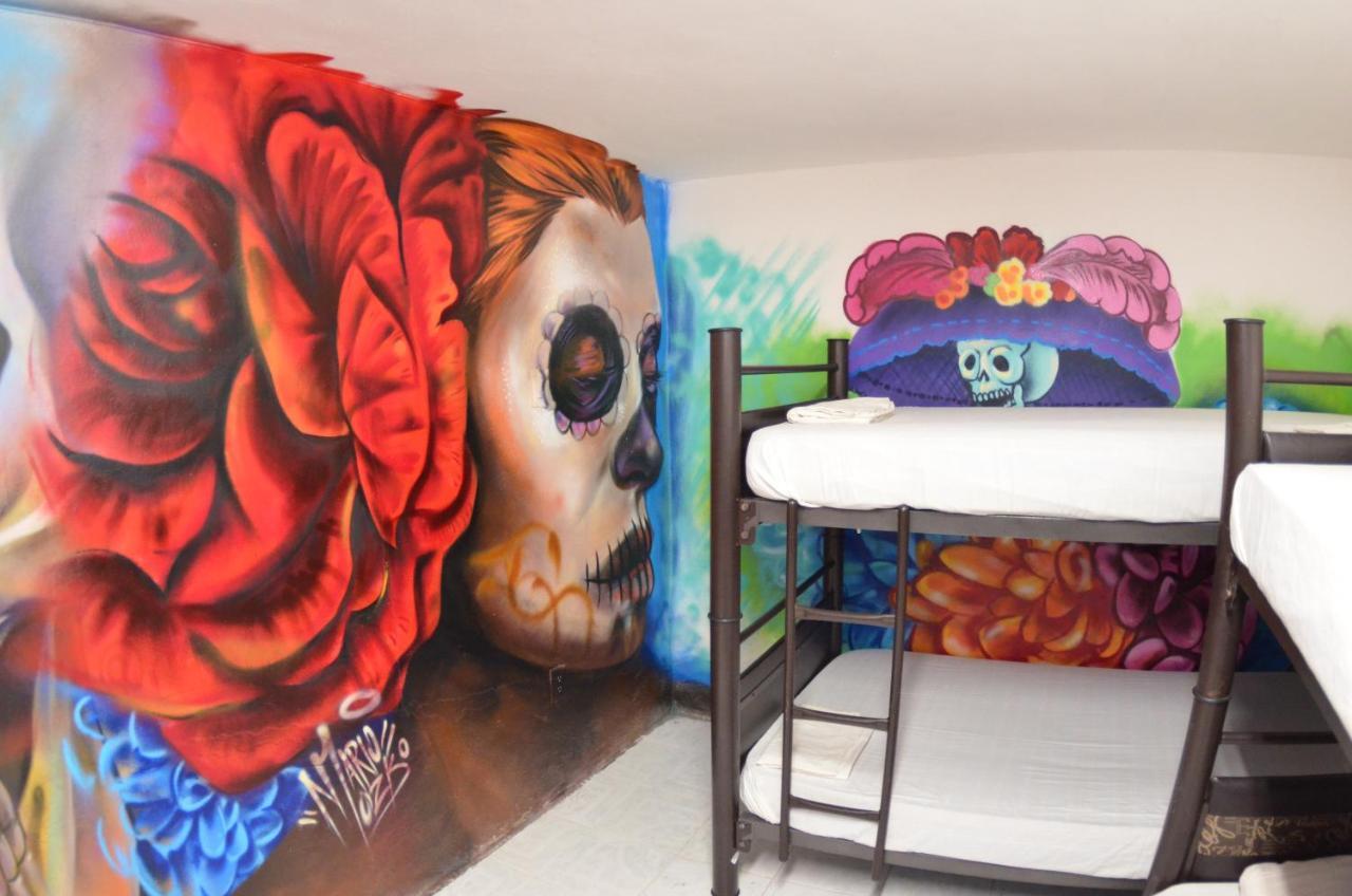 Fiesta Party Hostel - Cancun Exterior photo